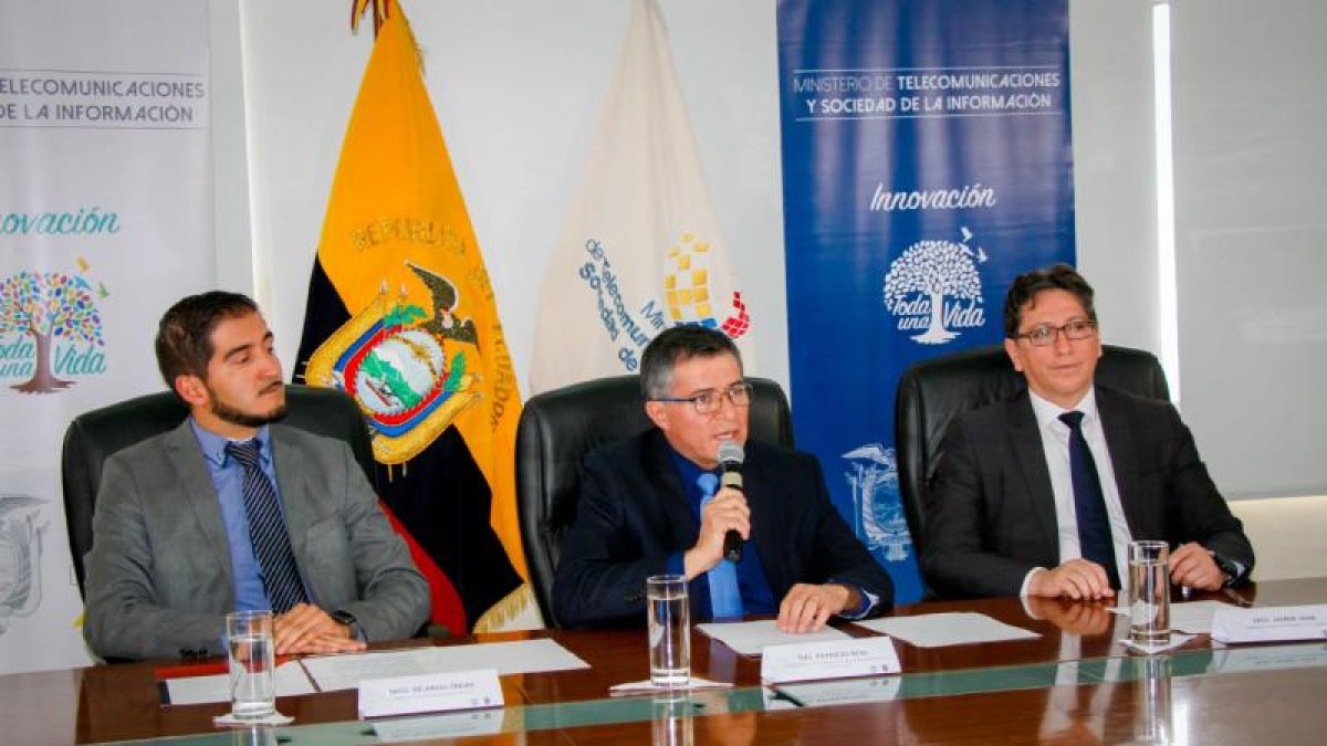 Patricio Real, viceministro de Telecomunicaciones, detalló este 15 de abril que los ‘hackeos’ subieron de 20 millones a 40 millones.