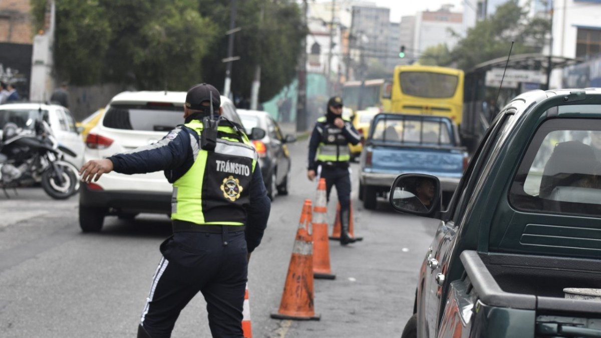 Referencial. La ATM analiza las acciones que se tomarán en contra de la actitud de una agente de tránsito.