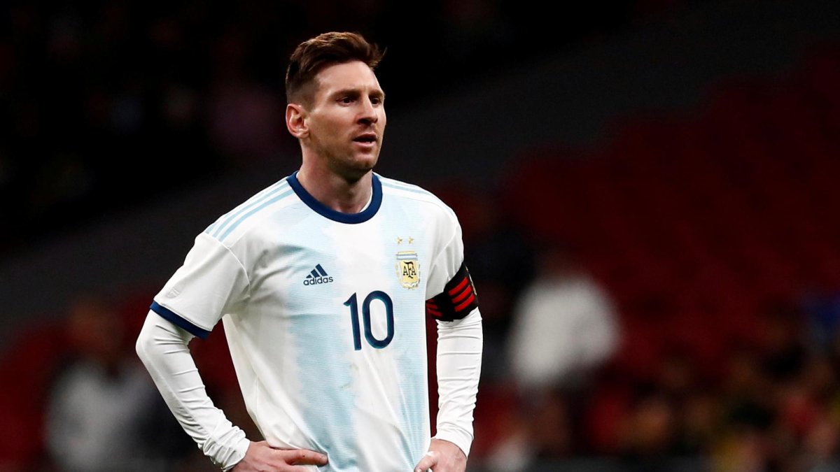 El atacante albiceleste confesó haberse refugiado en sus seres queridos tras los constantes rechazos de la afición.