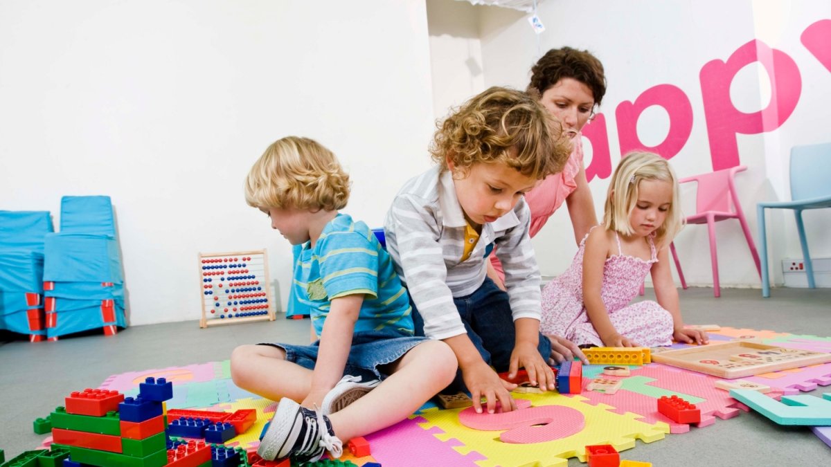 Directora manifestó que “la niña no había logrado integrarse al grupo”.