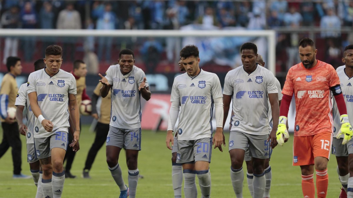 El elenco millonario perdió 2-1 de visita ante Macará, en la fecha 23 de la LigaPro, y el cuadro guayaquileño se aleja de la clasificación a los playoffs.