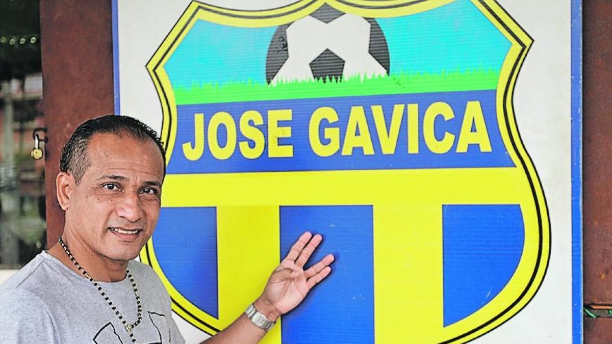José Gavica destacó en el mediocampo canario por su destreza con el balón y potente disparo.