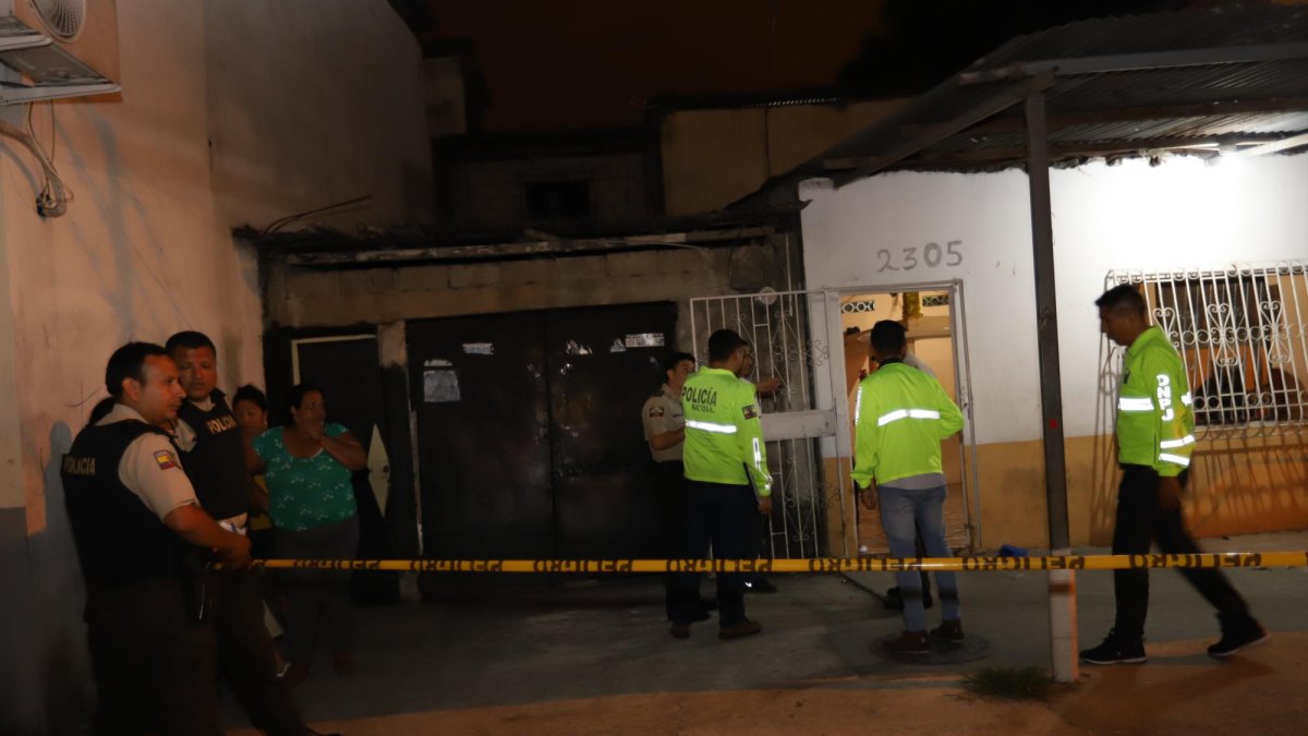 En el sitio, los agentes policiales hallaron 12 indicios balísticos.