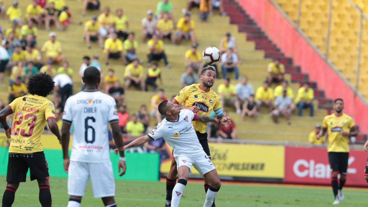 Ni siquiera para el cotejo Barcelona - Liga de Quito, disputado el pasado 30 de marzo, el Estadio Monumental alcanzó la mitad de su capacidad.