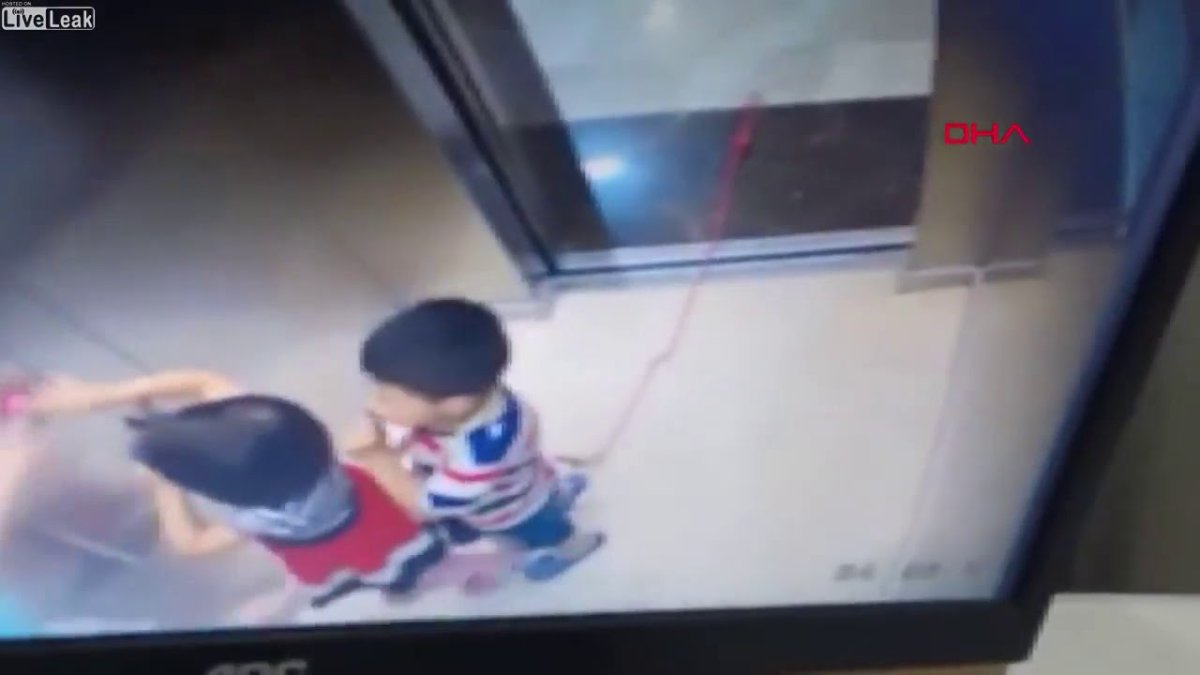 Una menor salva a su hermanito de morir ahorcado.