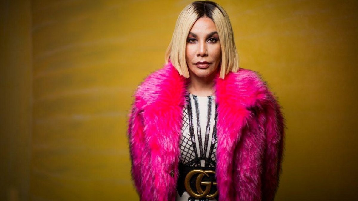 Ivy Queen se llama a sí misma la Reina del Reguetón.