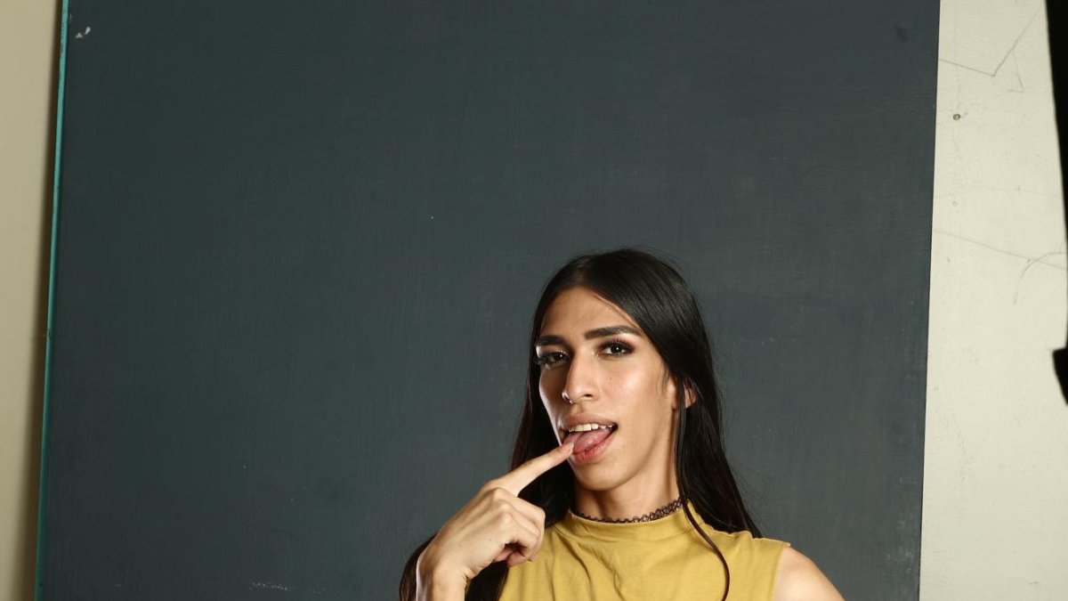 El cabello de Brandon tardó cerca de 4 años en crecer. Es natural.