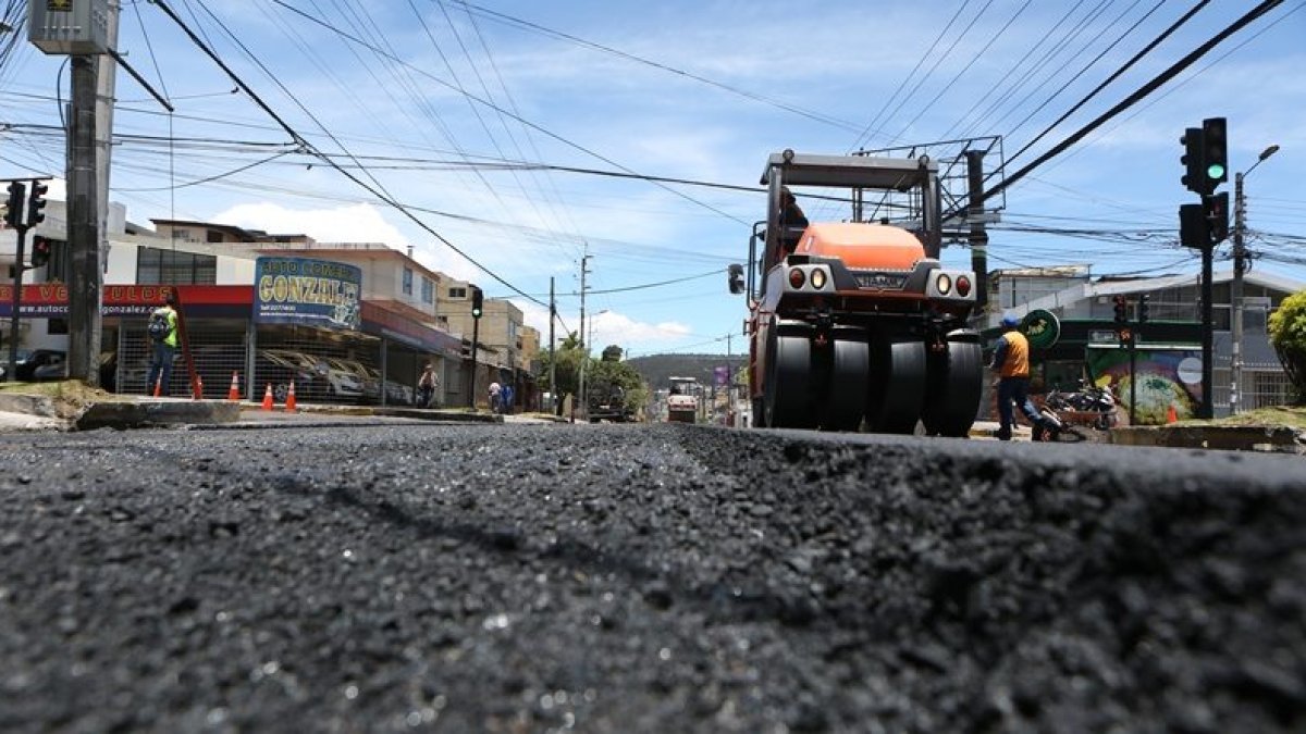 Según el Municipio de Quito, el tramo total que será intervenido inicia en la Plaza Argentina y tiene un recorrido aproximado de 3.5 kilómetros hasta la intersección con la avenida 6 de Diciembre, en el sector de El Inca.