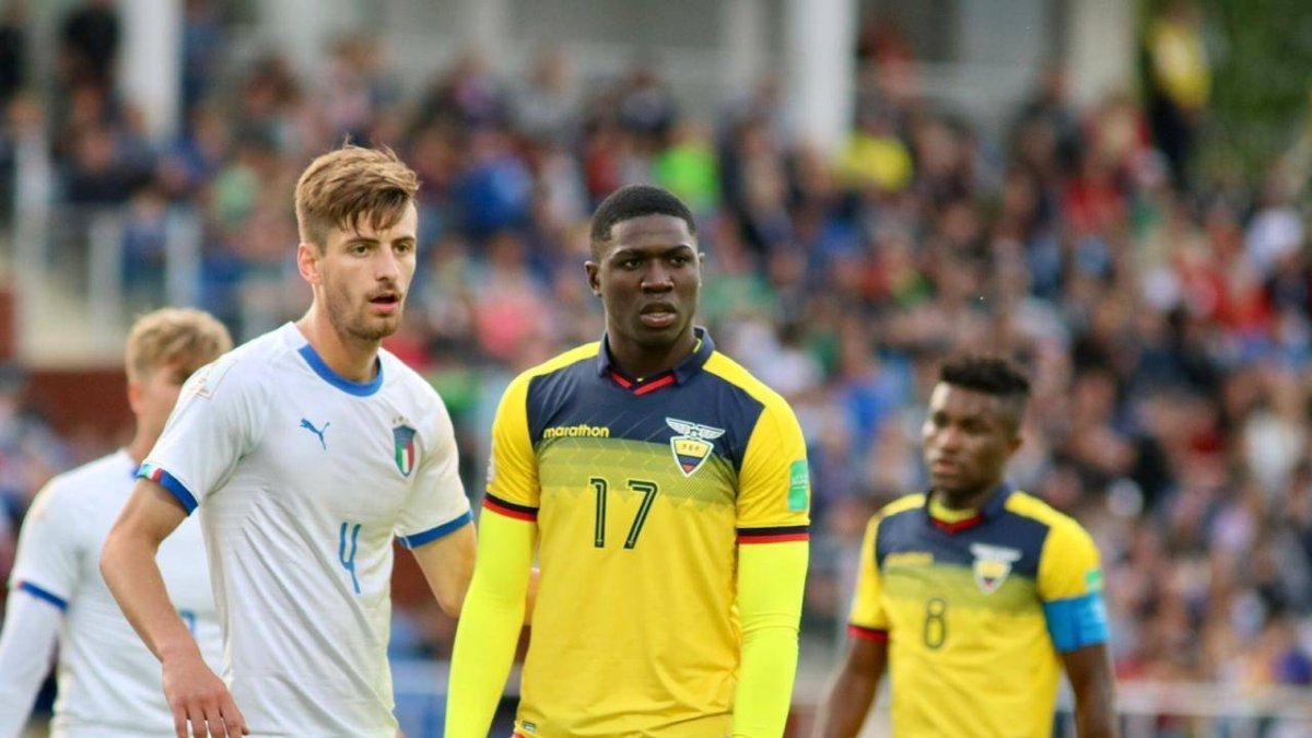 El delantero tricolor es pretendido por el club español.