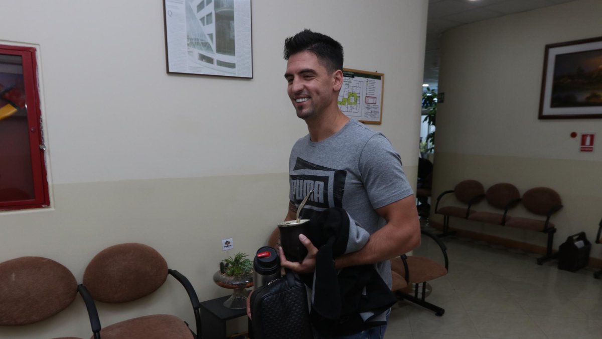 El defensor Horacio Salaberry, en los chequeos médicos del club universitario.