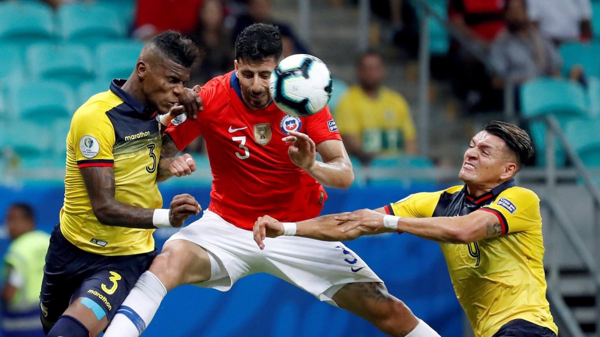 Ecuador quedó en la cuerda floja sin puntos en dos presentaciones, y sus opciones de meterse en la siguiente fase son mínimas.