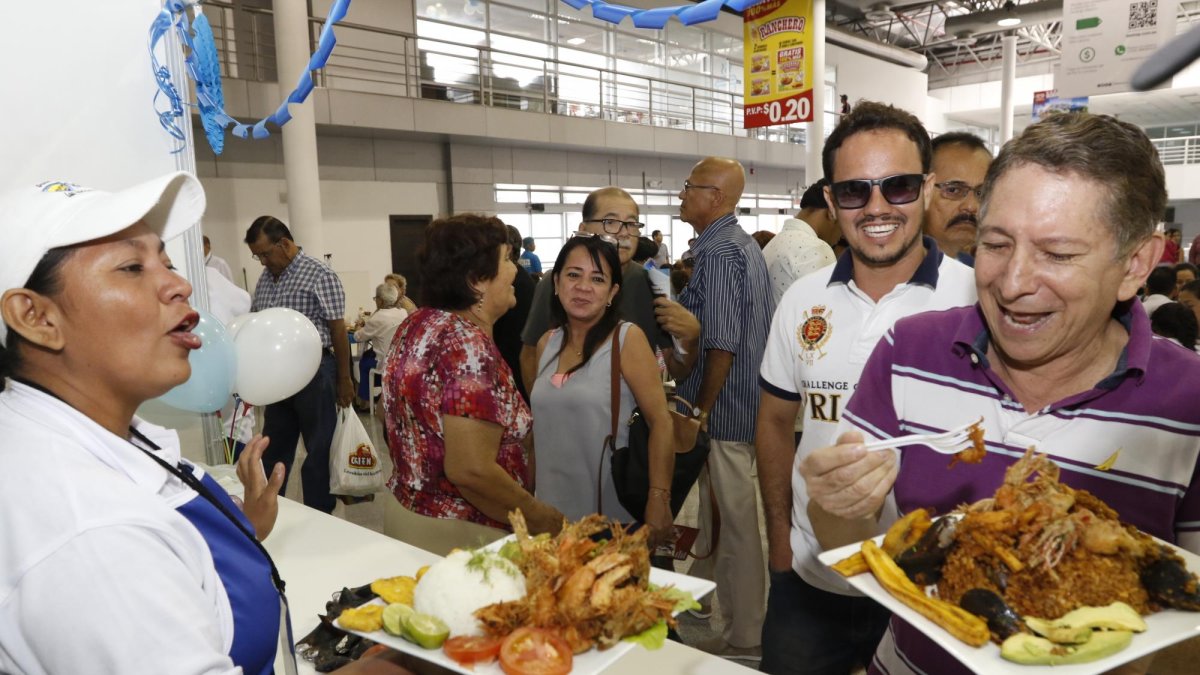 La inauguración del evento será a las 12:00.