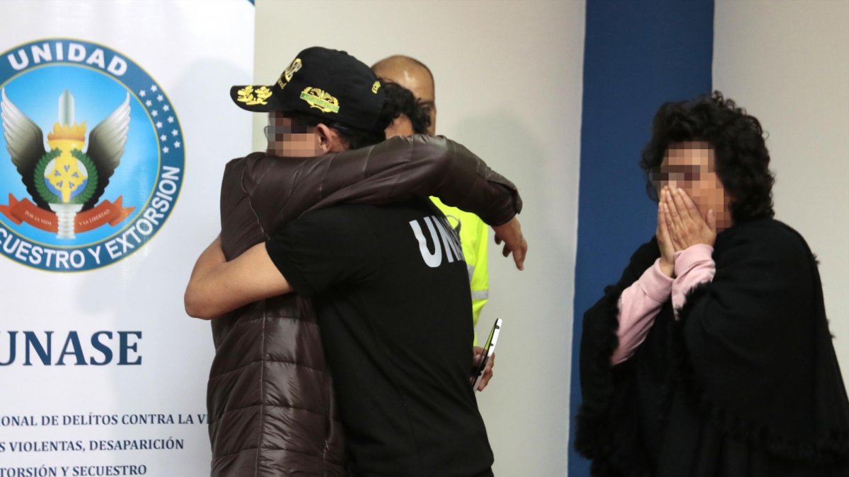 “Volví a encontrar el cielo, confiamos en el Señor y la Policía, estamos felices de estar con nuestro hijo”, dijo  la madre del joven.