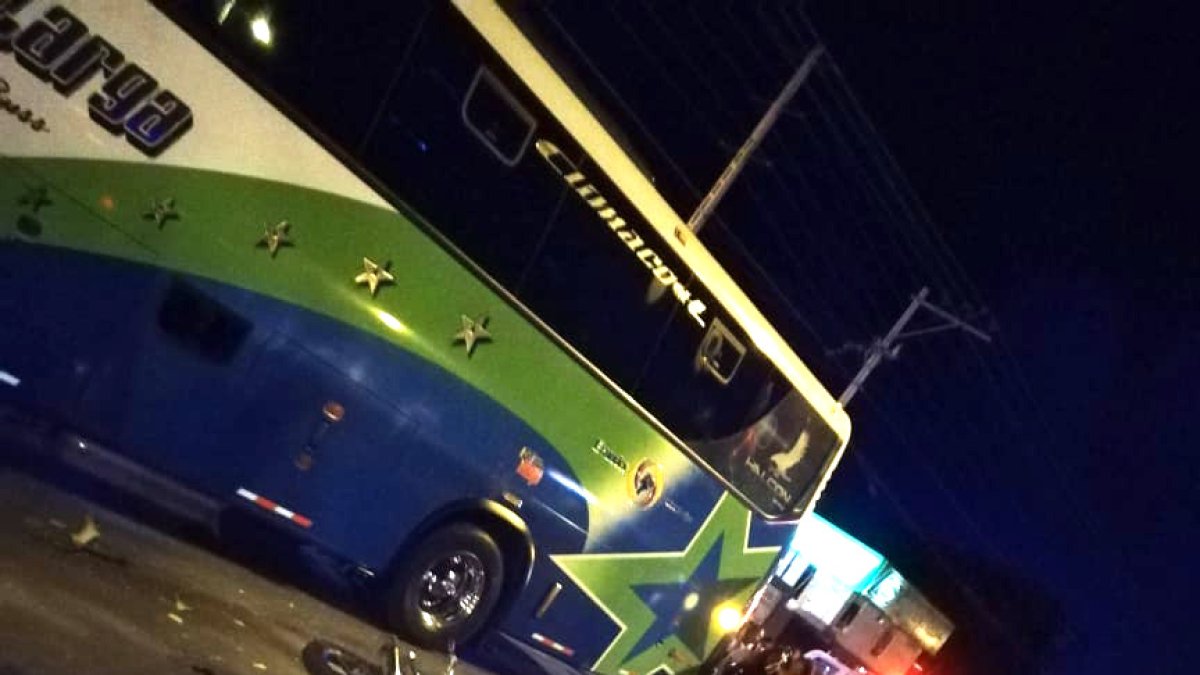 Un hombre falleció en la vía Portoviejo-Manta.