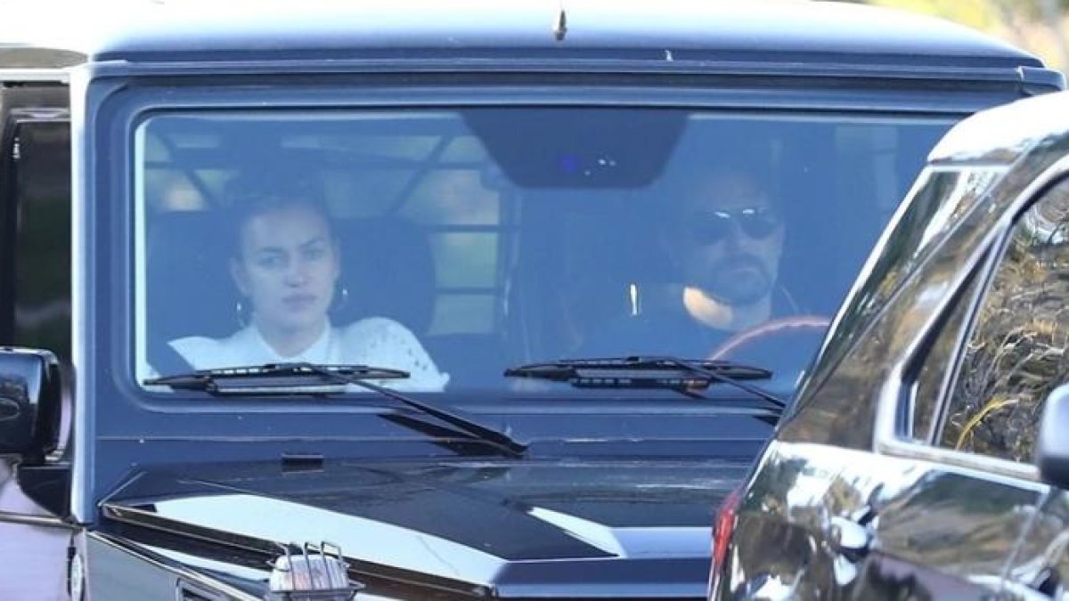 La modelo rusa Irina Shayk y el actor estadounidense Bradley Cooper en Los Ángeles.