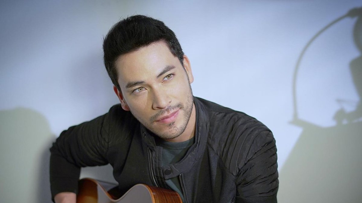 Daniel Páez es uno de los artistas que apoyan la campaña de Corazones Azules