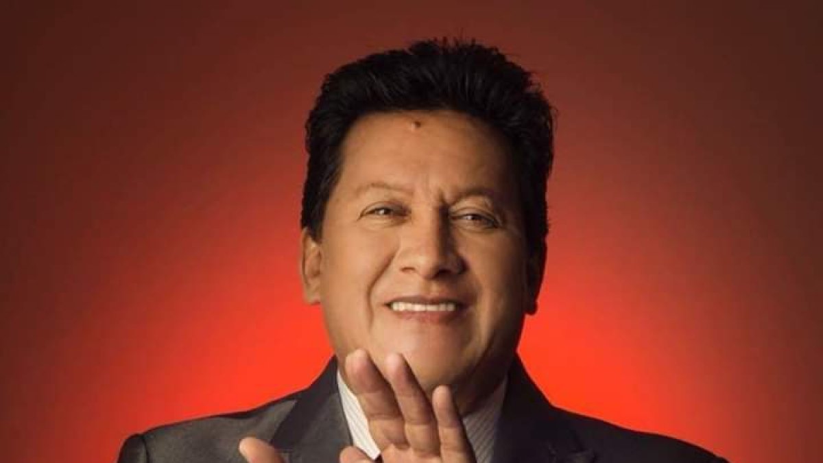 El artista Gustavo Velásquez grabó un disco con su hijo. Lo presentará con otros amigos artistas.