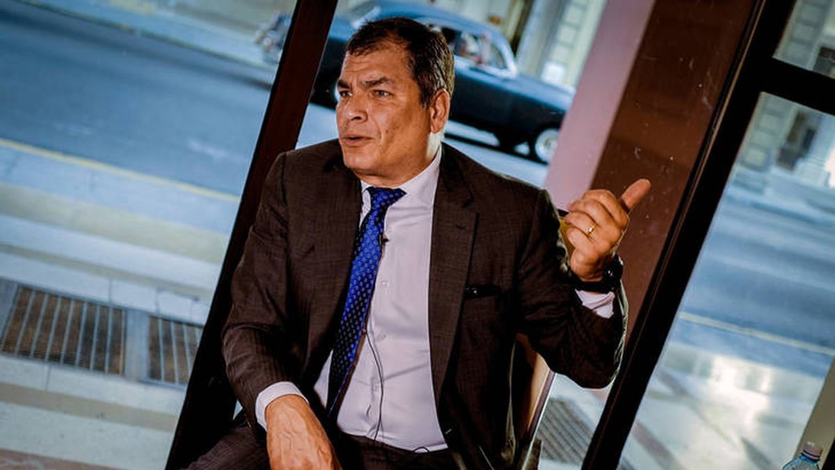 En la audiencia de vinculación del caso Sobornos 2012-2016, el expresidente fue el primer mencionado.