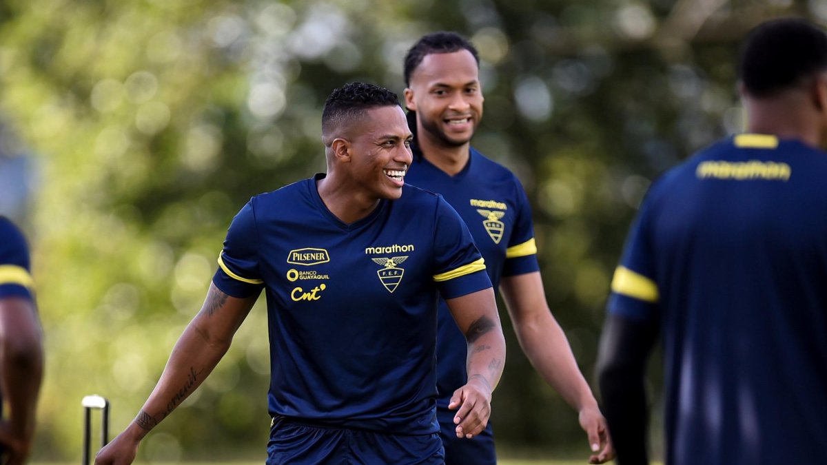 Valencia estaría entre los titulares.