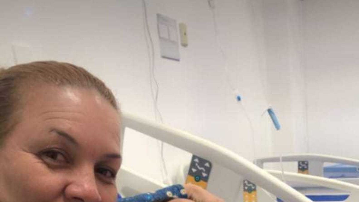 Víctor Rivas se recupera con el apoyo de su familia.