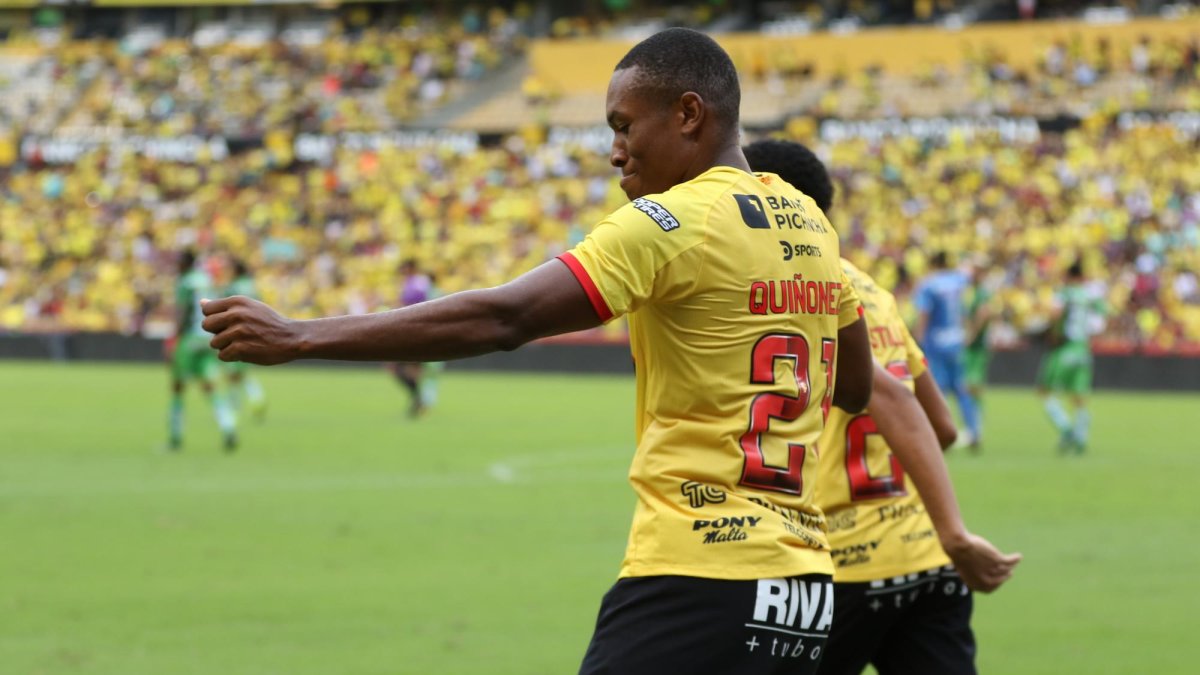 Ángelo Quiñónez dice estarse entendiendo cada día mejor con Fidel Martínez.