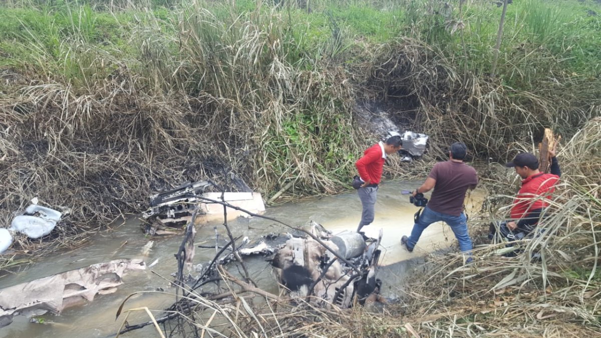 Las autoridades desconocen cuál era el plan de vuelo que tenía la avioneta.