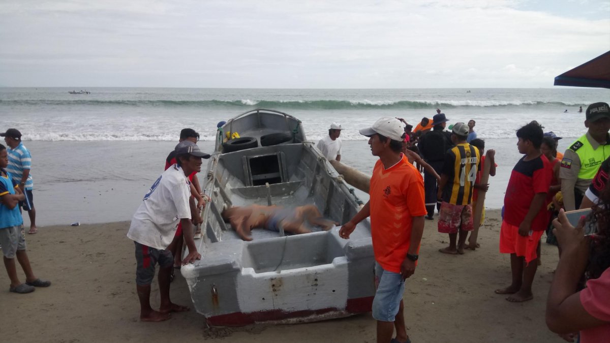 El cuerpo de Zumba fue encontrado por los marinos a las 15:00 y llevado al retén naval a la espera de la llegada de sus familiares y del equipo de criminalística para que lleve el cadáver a la morgue de Guayaquil.