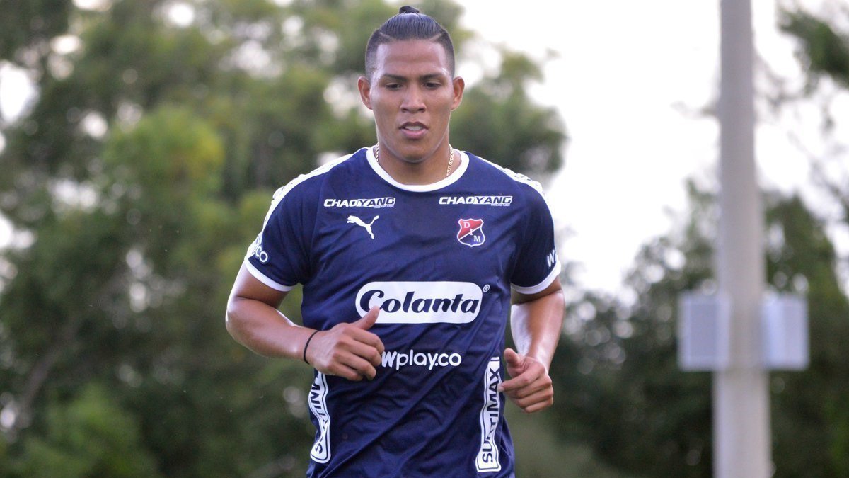 El mediocampista Luis Luna se sumará al elenco ciudadano.