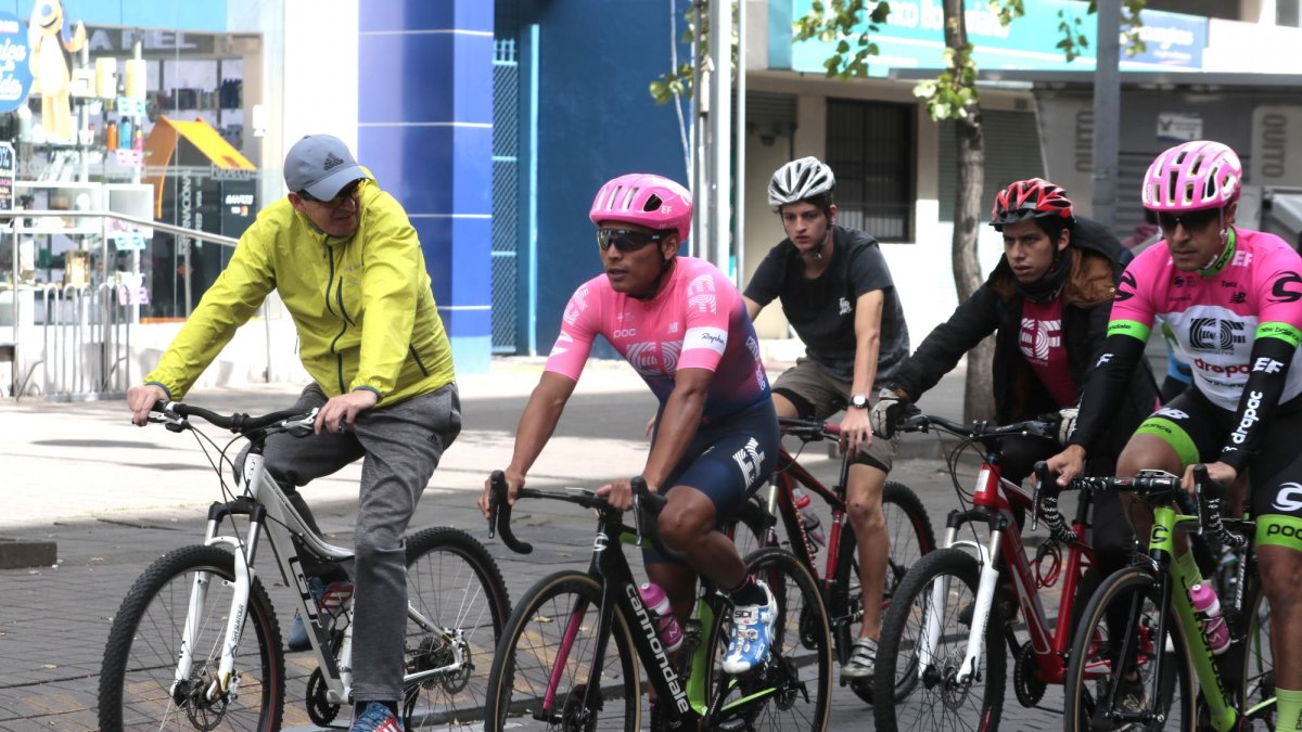Ciclista ecuatoriano Jonathan Caicedo participó en el ciclo paseo. Quito 20 de enero del 2019.