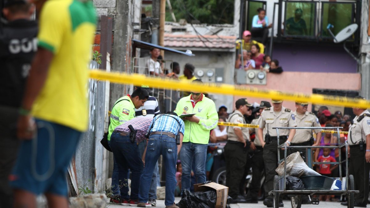 El cuerpo de Verónica Silva Ruiz fue dejado en fundas y sacos de yute dentro de cartones.