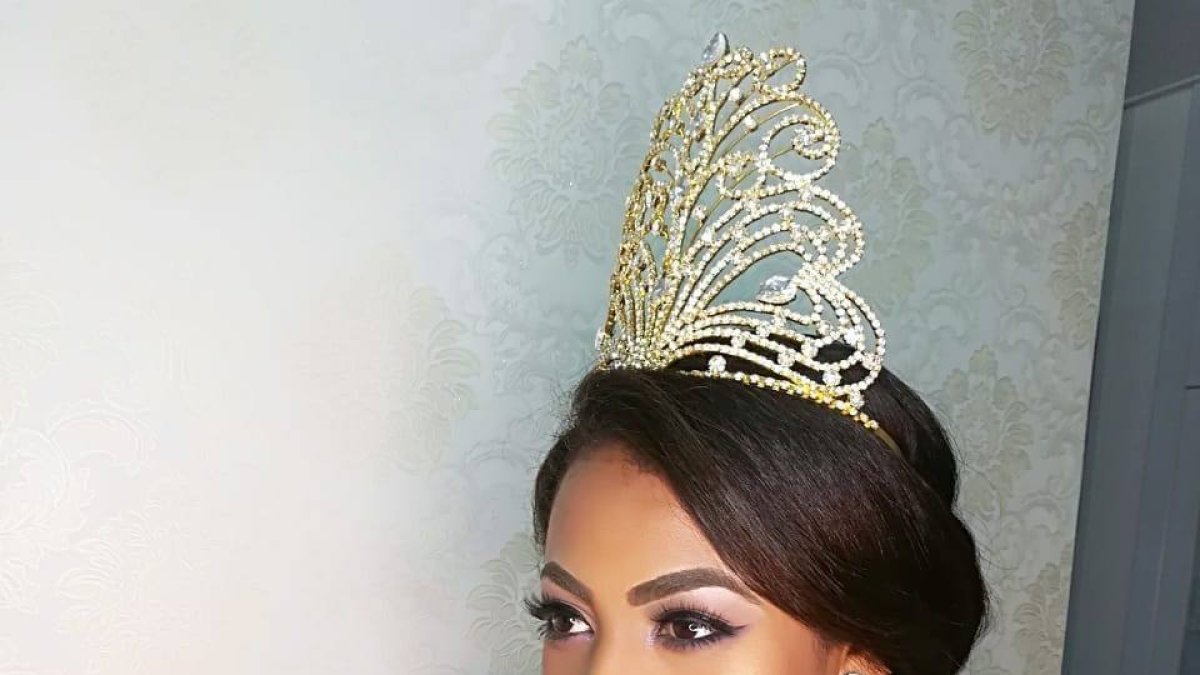 Milena Guzmán es la Reina de Ibarra 2018 - 2019 y se convierte en la última.