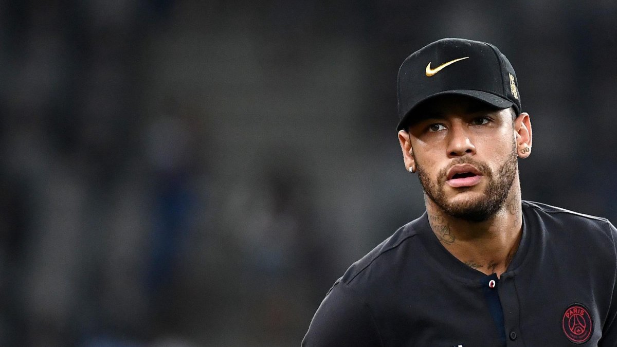 Neymar podría volver al Barcelona de España.