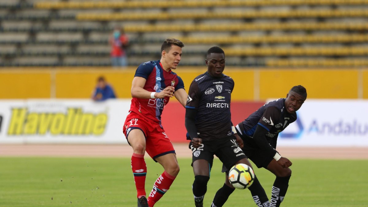 El Nacional e Independiente del Valle debutarán este martes 30 de abril en la competición local.