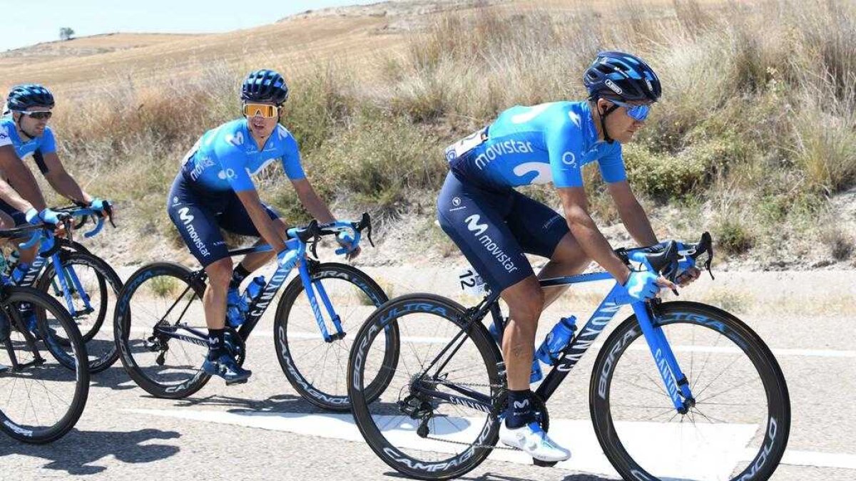 Richard Carapaz se mantiene entre los mejores de la Vuelta a Burgos.