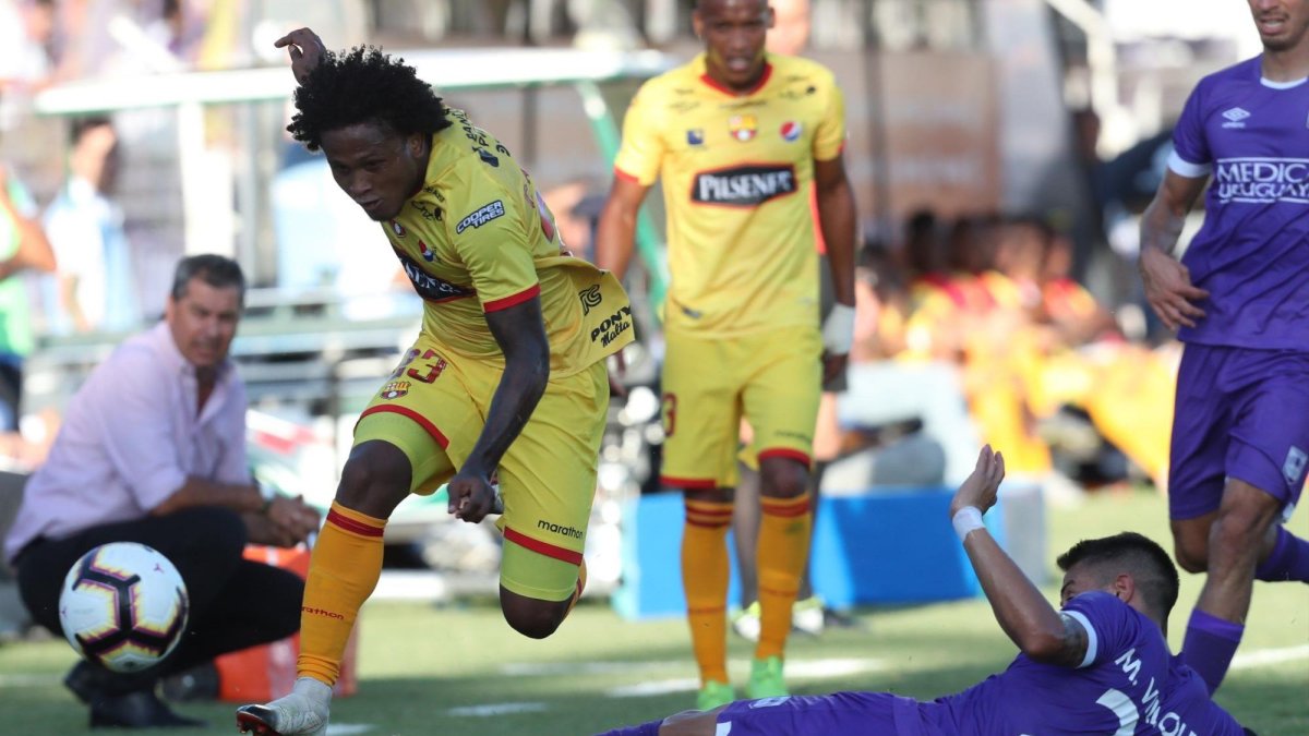 El equipo amarillo la semana pasada venció por 2-1 sin ser superior y tras dejarse igualar en el último cuarto de hora, hará de local en la vuelta en Guayaquil.