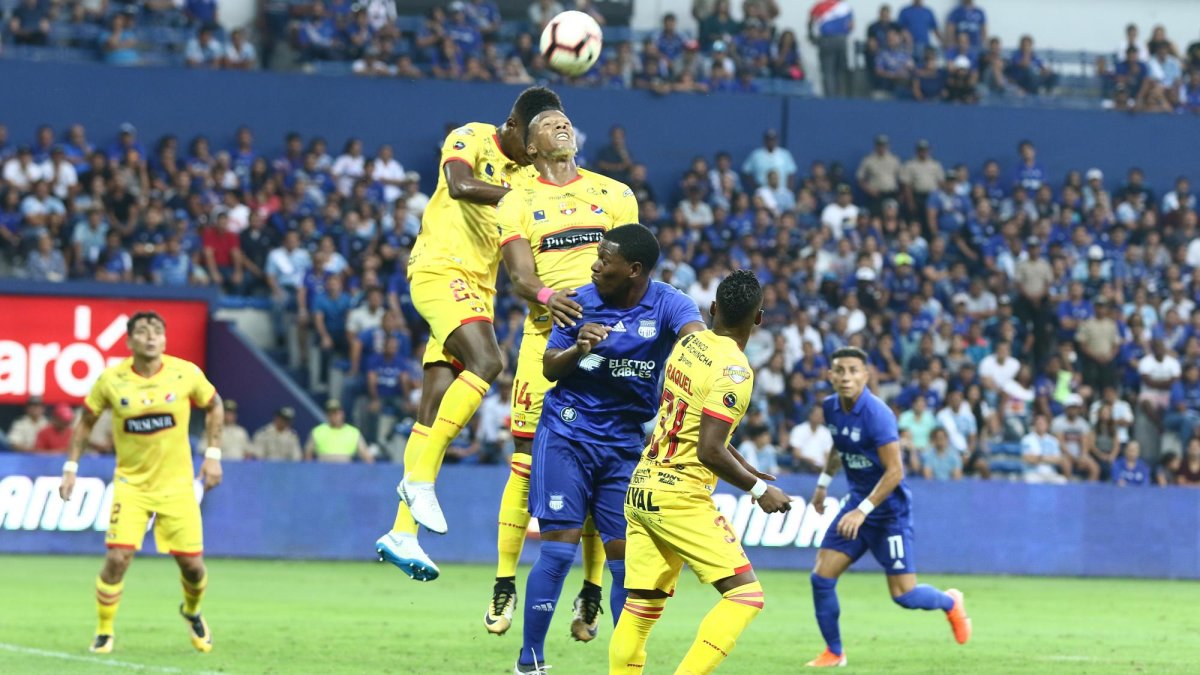 Barcelona y Emelec se verán las caras en este torneo.