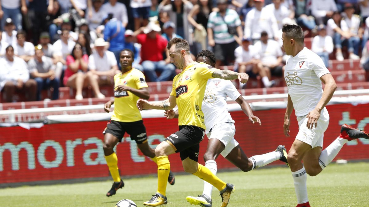 Este domingo 30 de junio los toreros tendrán una nueva oportunidad para acabar con el ‘maleficio’ blanco, cuando visiten al elenco universitario, a las 17:00, en la final de la Copa Alberto Spencer.