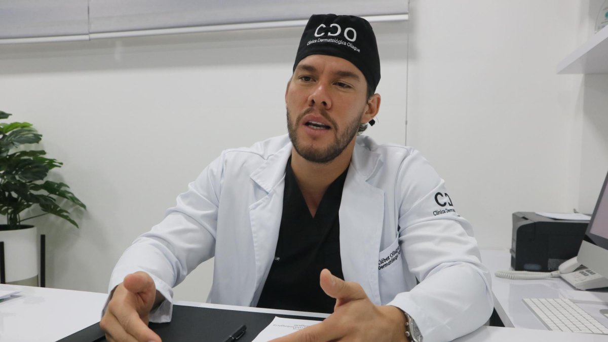 El doctor Kléber Ollague, especialista en tratamiento de vitiligo.