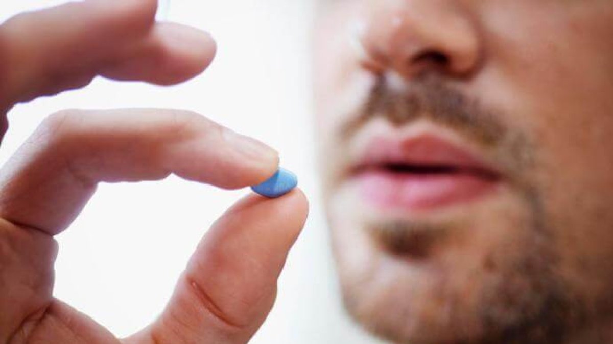 Es una sustancia que aumenta el deseo sexual, para ambos géneros.