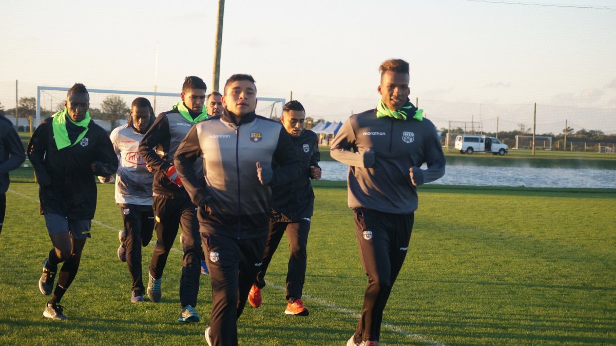 El elenco torero se preparará en Uruguay durante 19 días, previo a la Copa Libertadores y Campeonato nacional.