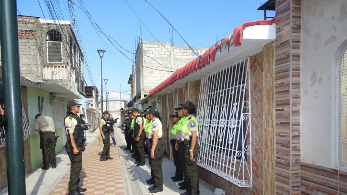 Un total de 210 uniformados ‘tomaron posesión’ de tres sectores conflictivos en la ciudad.