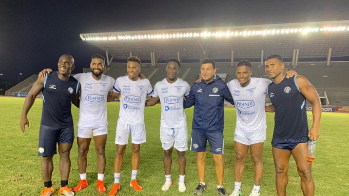 Toño explicó que se siente “contento” entrenando con Guayaquil City donde se ha podido reencontrar con varios amigos del fútbol como Jorge Guagua y Segundo Alejandro Castillo.