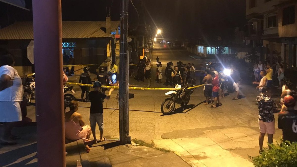 A unos cien metros de la casa donde vivía, fue asesinado Alfredo Olegario Vera Sánchez, de 33 años.