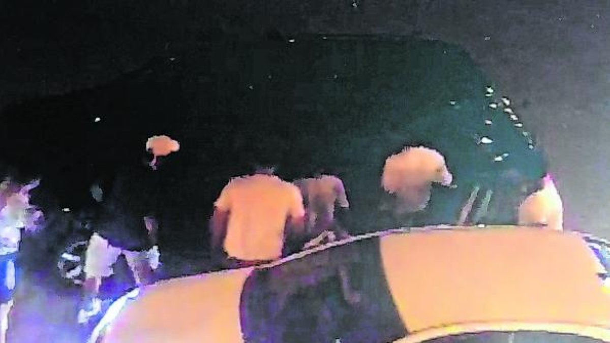 El altercado ocurrió la madrugada del viernes. El perjudicado denunció el hecho.