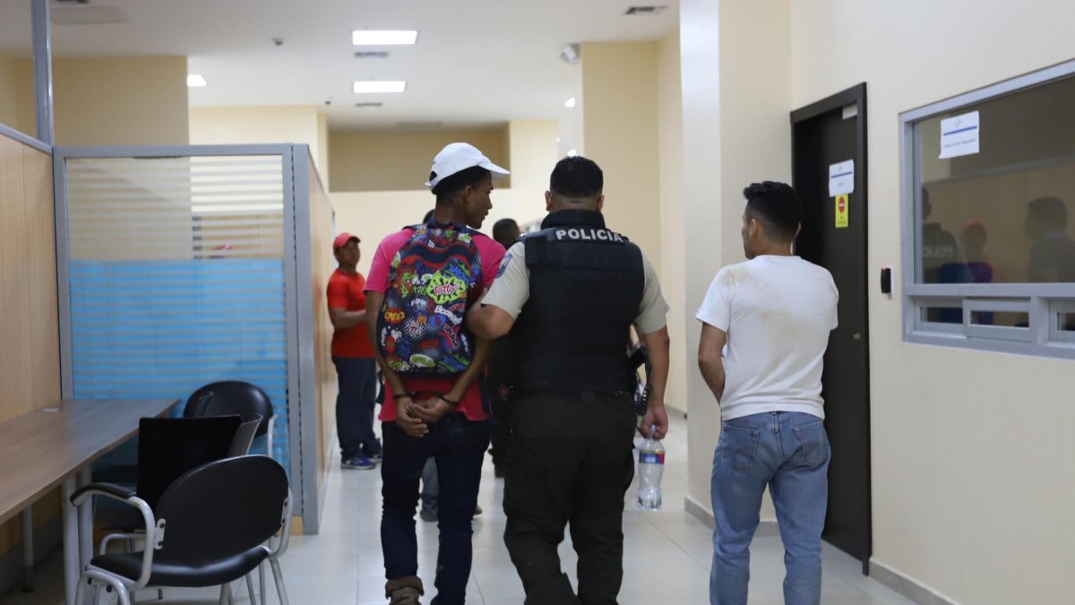 El detenido fue llevado a la Unidad de Flagrancia. En la unidad judicial se le determinó prisión preventiva.