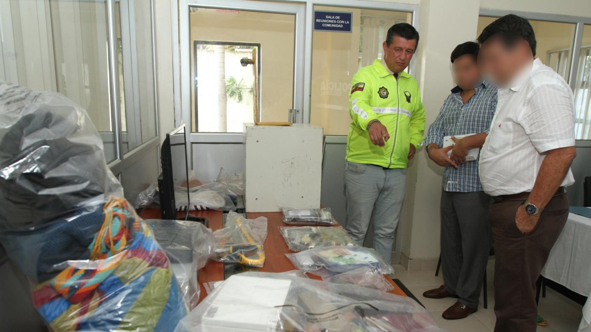 Parte de las pertenencias sustraídas.