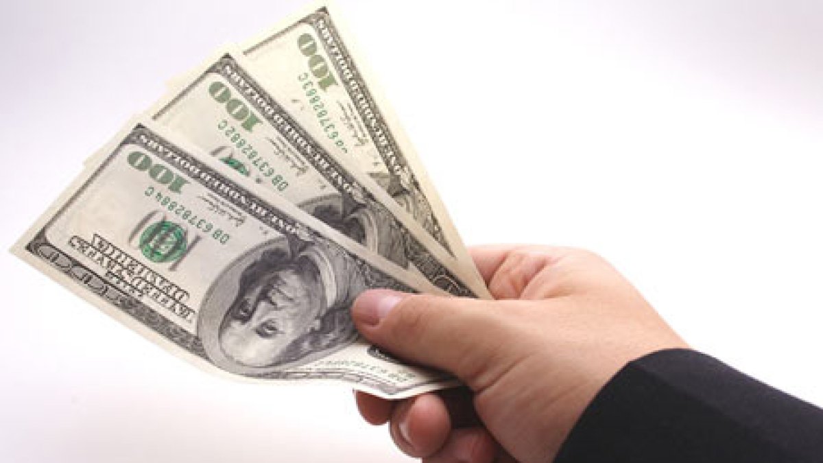 En el informe técnico del FMI se establece que dentro del plan de políticas del Gobierno, constaría “reducir la rigidez del mercado laboral y mejorar la competitividad”.