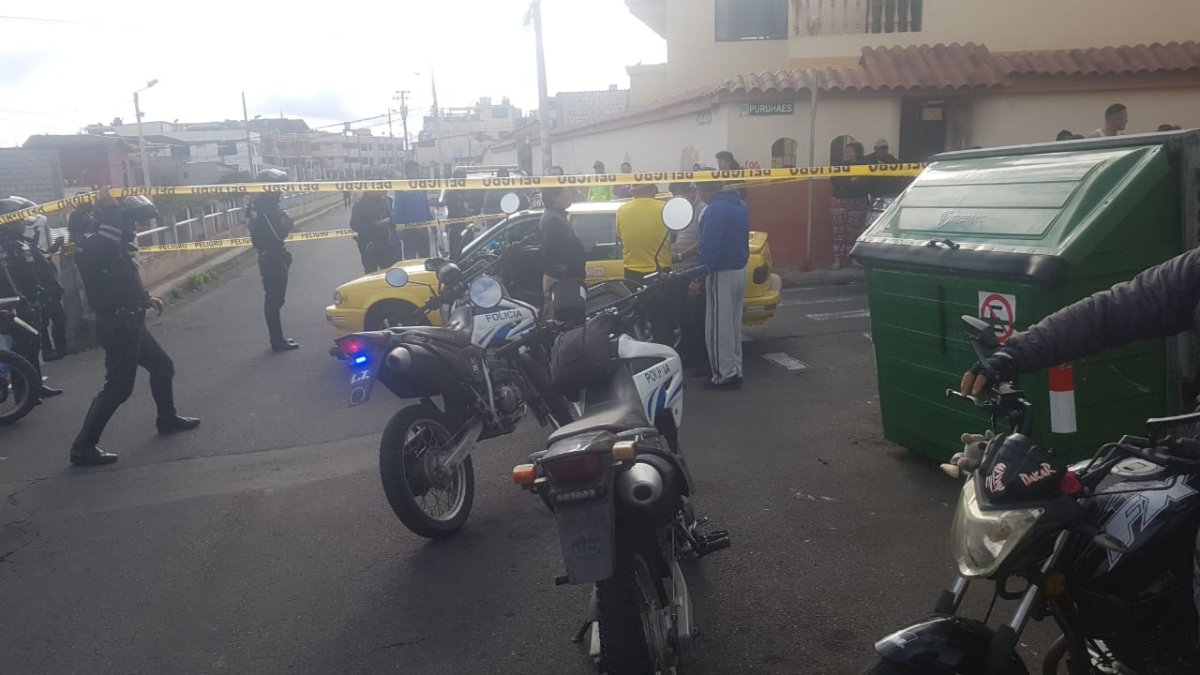 Marlene Rosado, habitante del sector, comentó que la pareja de 91 y 92 años de edad caminaban a la iglesia y a pocas cuadras de su casa les atracaron los sujetos.