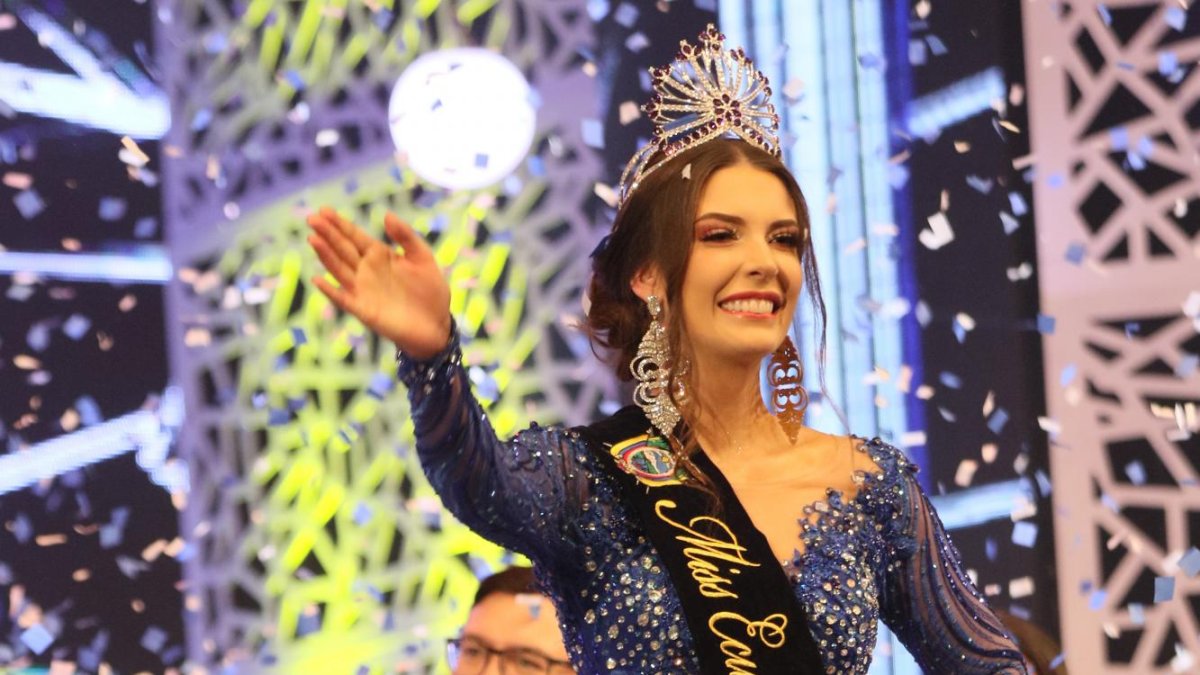 La soberana que nos representará en el Miss Universo será la guayaquileña Cristina Hidalgo.