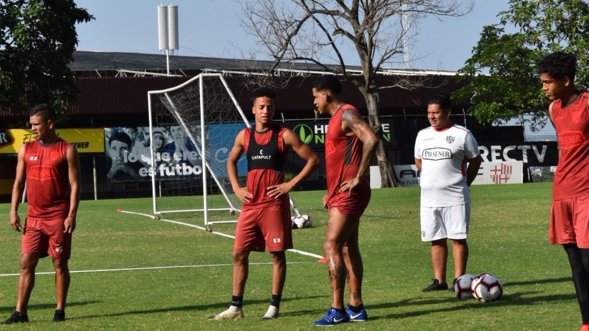 Arroyo no se presentó al entrenamiento de este jueves.
